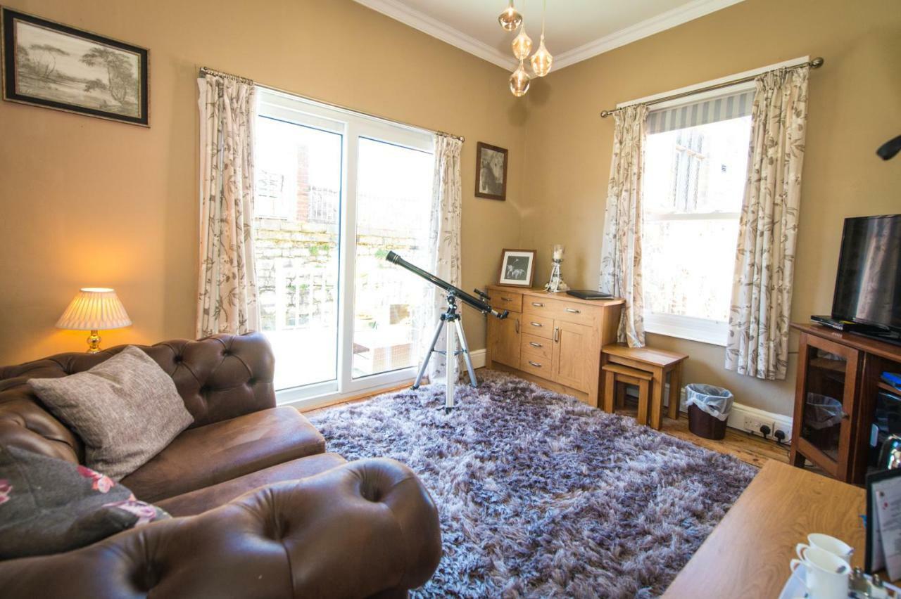 Victoria House Room Only Accommodation Caernarfon Esterno foto