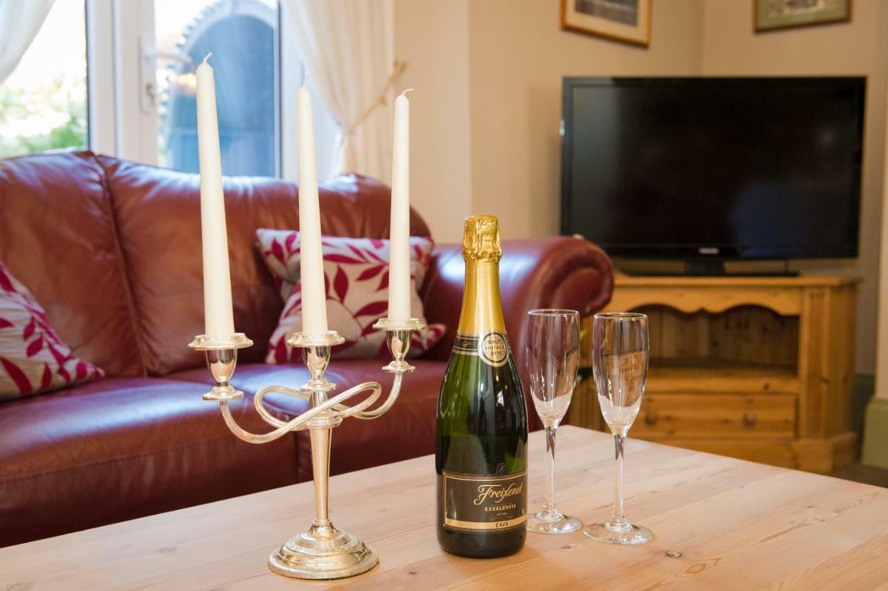 Victoria House Room Only Accommodation Caernarfon Esterno foto